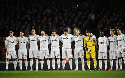 江南体育动态-佩德里这过人轻松写意